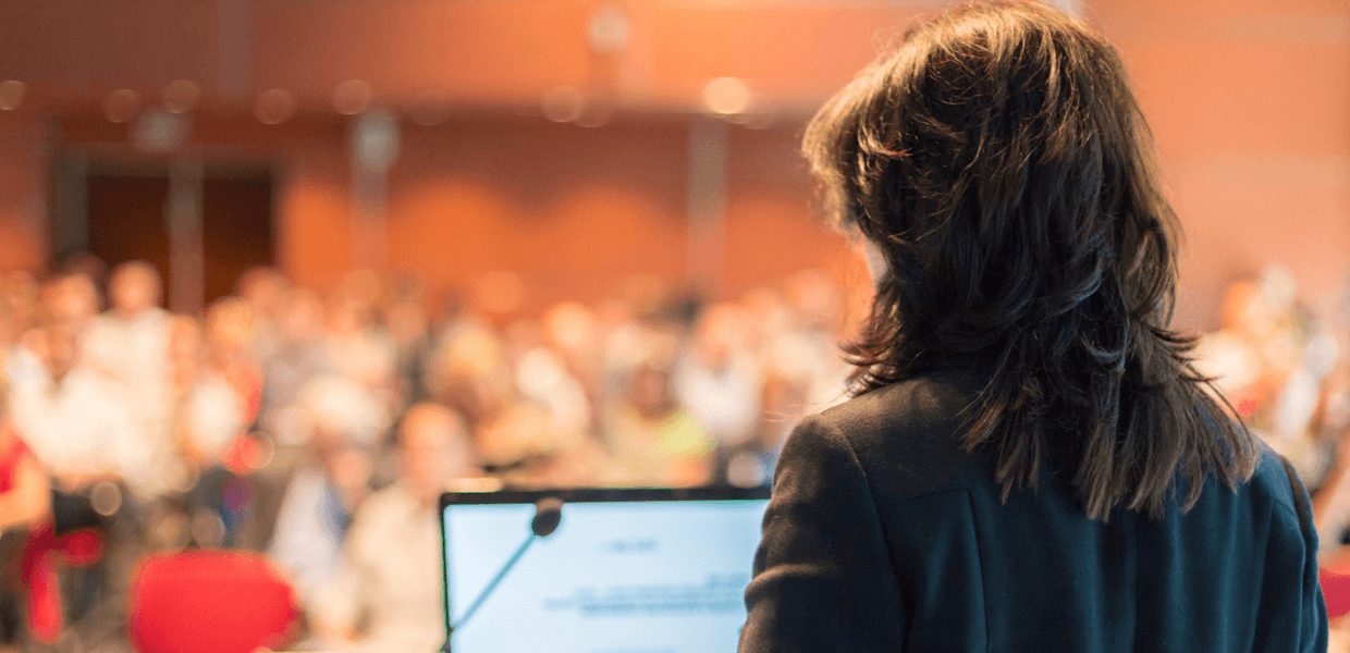 Leia mais sobre o artigo Como organizar uma palestra de sucesso