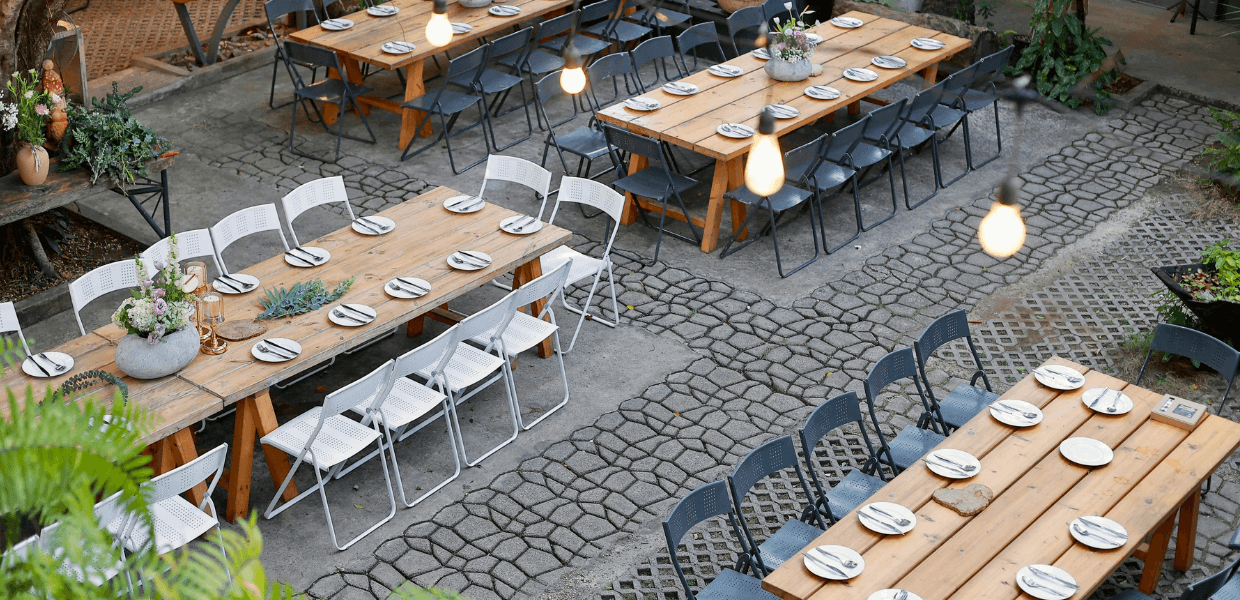 Leia mais sobre o artigo Espaço interno ou externo: como escolher o local para o evento